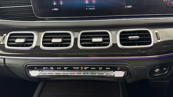 Used Mercedes-Benz GLS 2019 for sale - 75594504: Photo 53