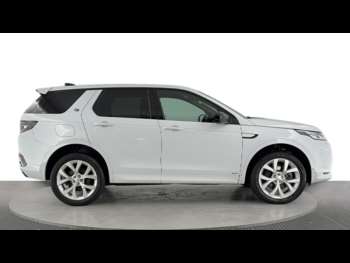 Used Land Rover Discovery Sport 2021 for sale - 74917350: Photo