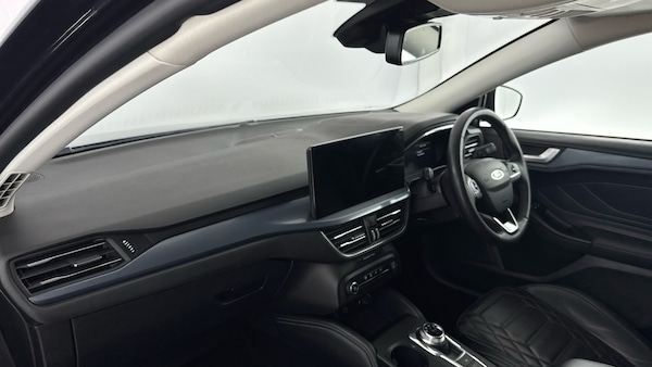 Used Ford Focus 2022 for sale - 76197777: Photo 10