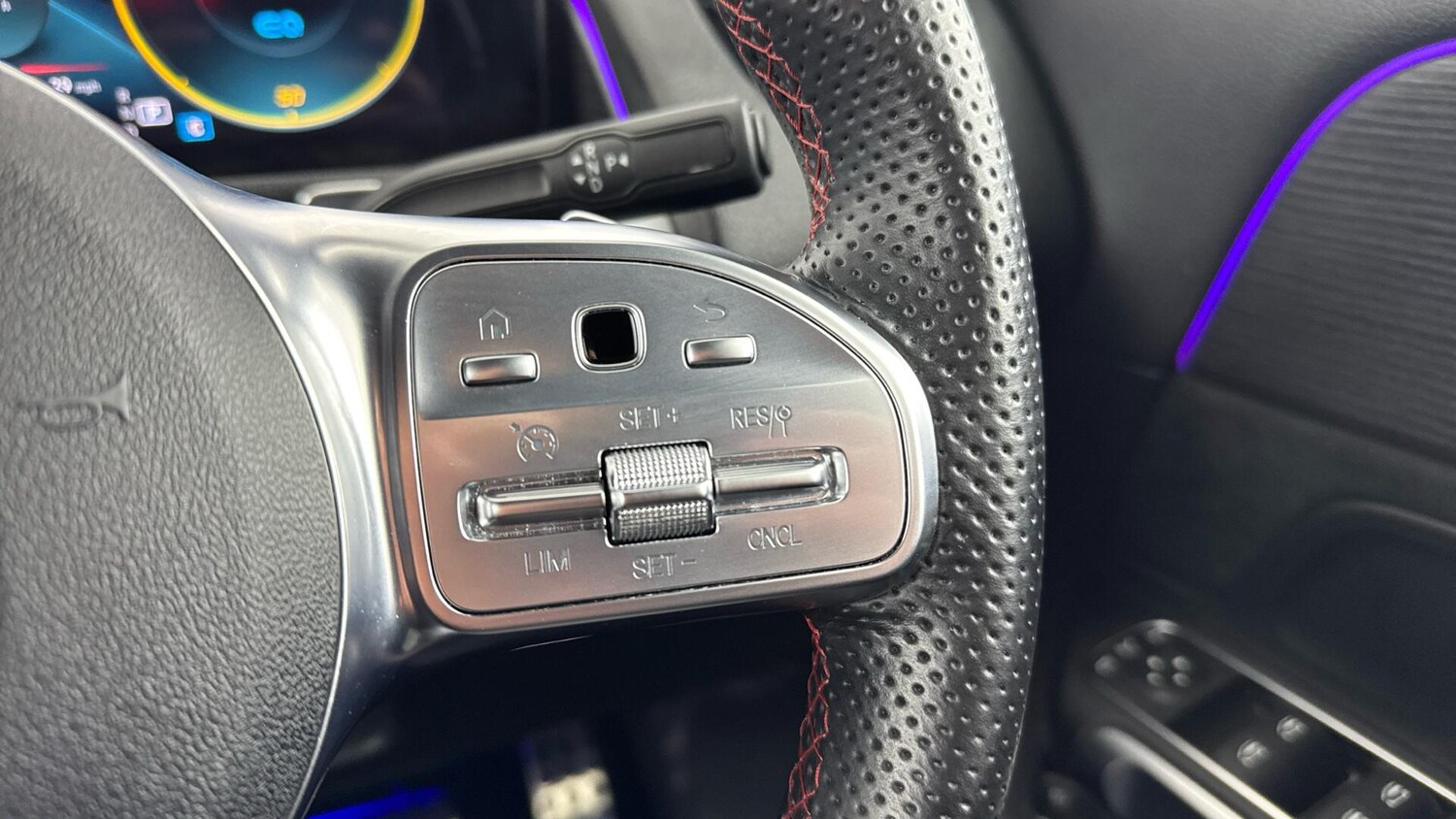 Used Mercedes-Benz EQB for sale - 77882511: Photo 18