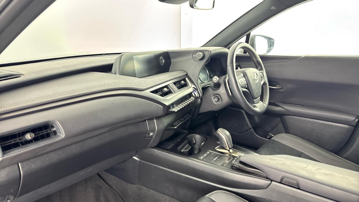 Used Lexus UX 2023 for sale - 78007226: Photo 10