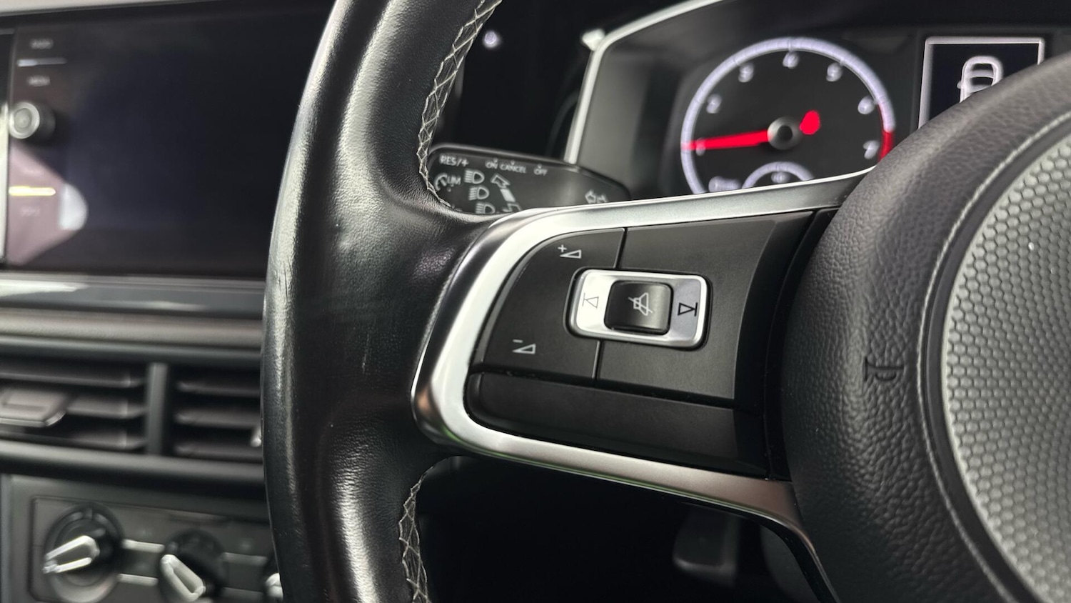 Used Volkswagen Polo for sale - 78101207: Photo 21