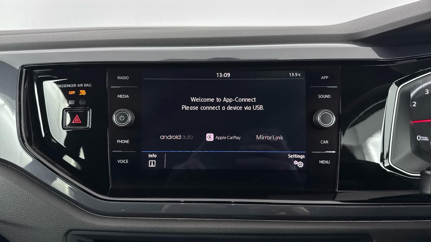 Used Volkswagen Polo for sale - 78101207: Photo 25