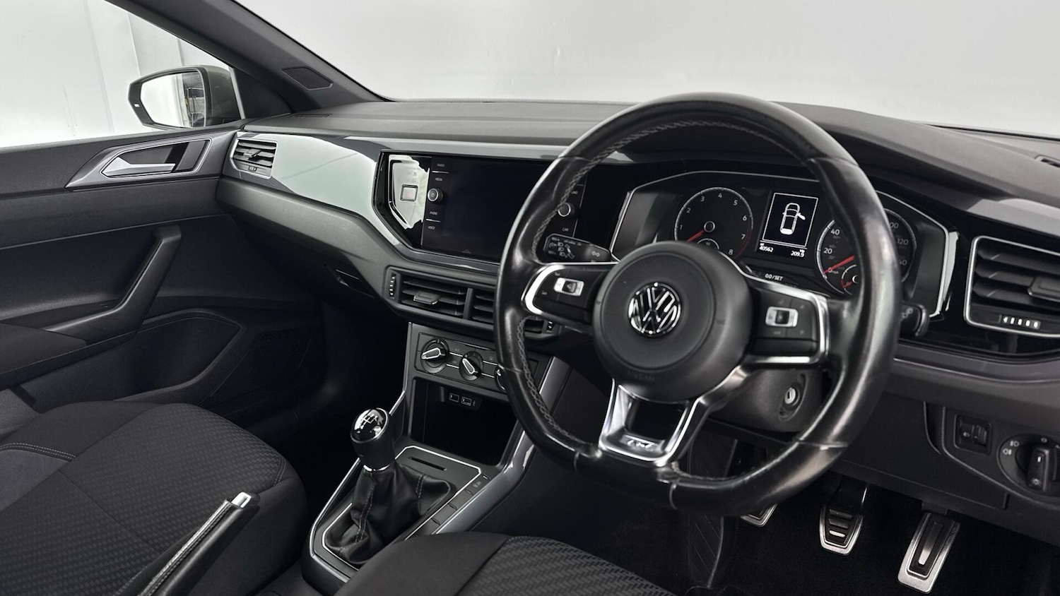 Used Volkswagen Polo for sale - 78101207: Photo 9