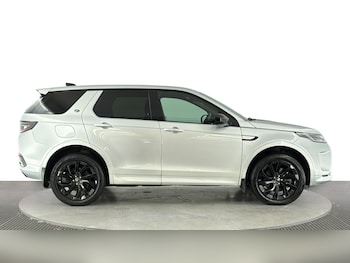 Used Land Rover Discovery Sport 2022 for sale - 79256373: Photo