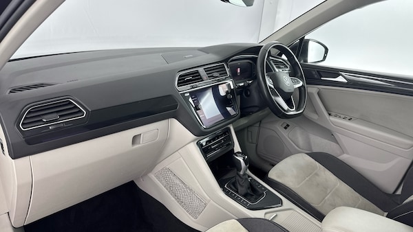 Used Volkswagen Tiguan 2021 for sale - 75694151: Photo 9
