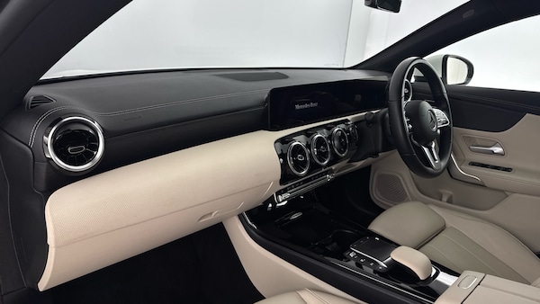 Used Mercedes-Benz CLA 2023 for sale - 76040336: Photo 10