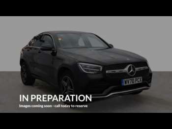 2020 - Glc 300 4Matic Amg Line 4-Door