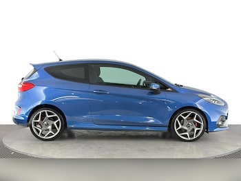 Used Ford Fiesta 2018 for sale - 79268881: Photo