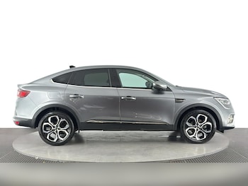 Used Renault Arkana 2023 for sale - 78982669: Photo