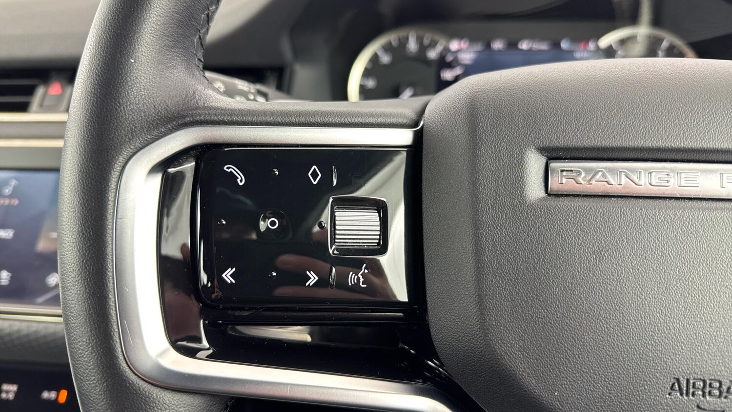 Used Land Rover Range Rover Evoque 2022 for sale - 76772005: Photo 18