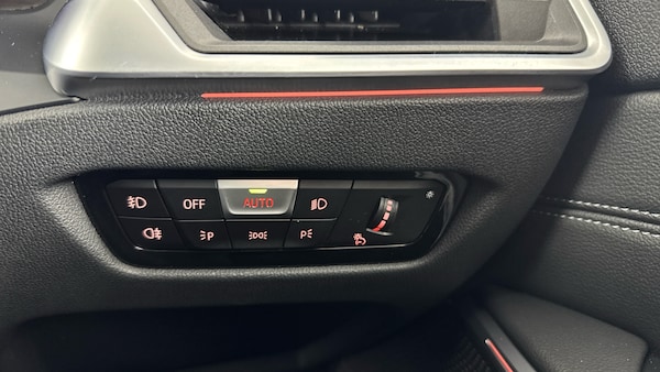 Used BMW 3 Series 2019 for sale - 76231507: Photo 23