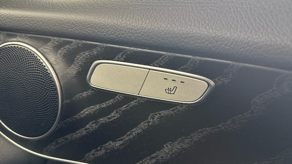 Used Mercedes-Benz GLC 2019 for sale - 75700166: Photo 23