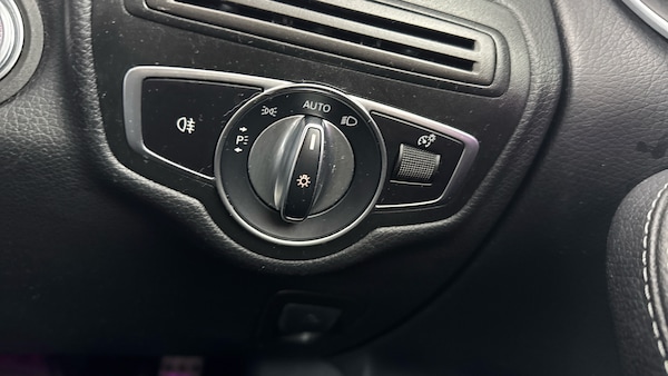 Used Mercedes-Benz GLC 2019 for sale - 75700166: Photo 24
