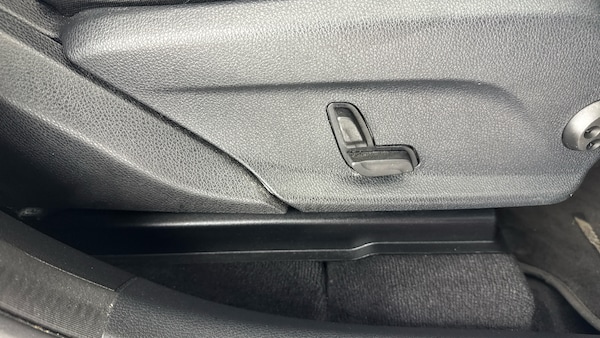 Used Mercedes-Benz GLC 2019 for sale - 75700166: Photo 25