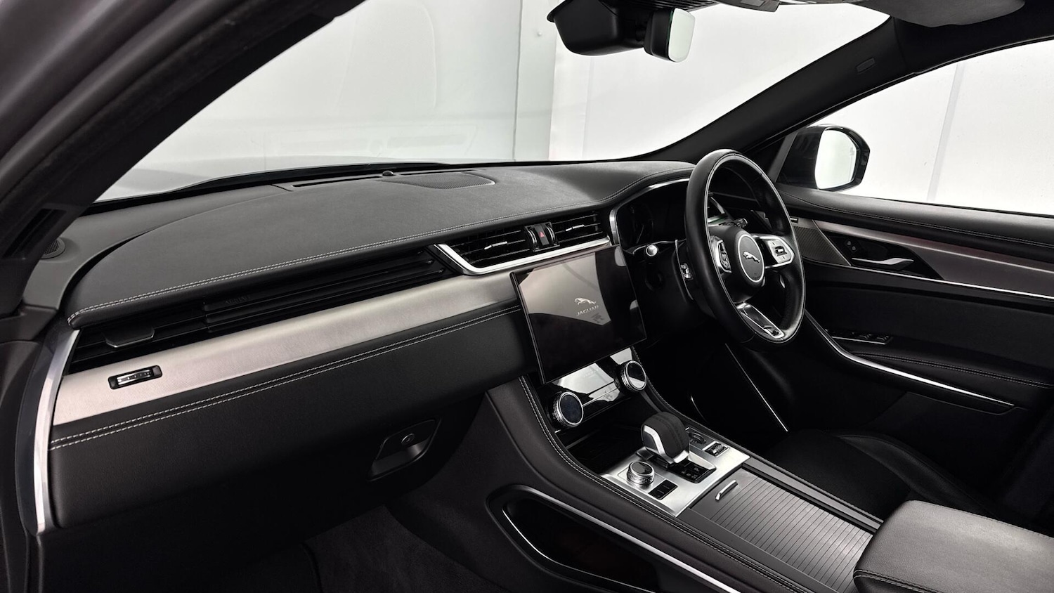 Used Jaguar F-Pace 2022 for sale - 77468587: Photo 9