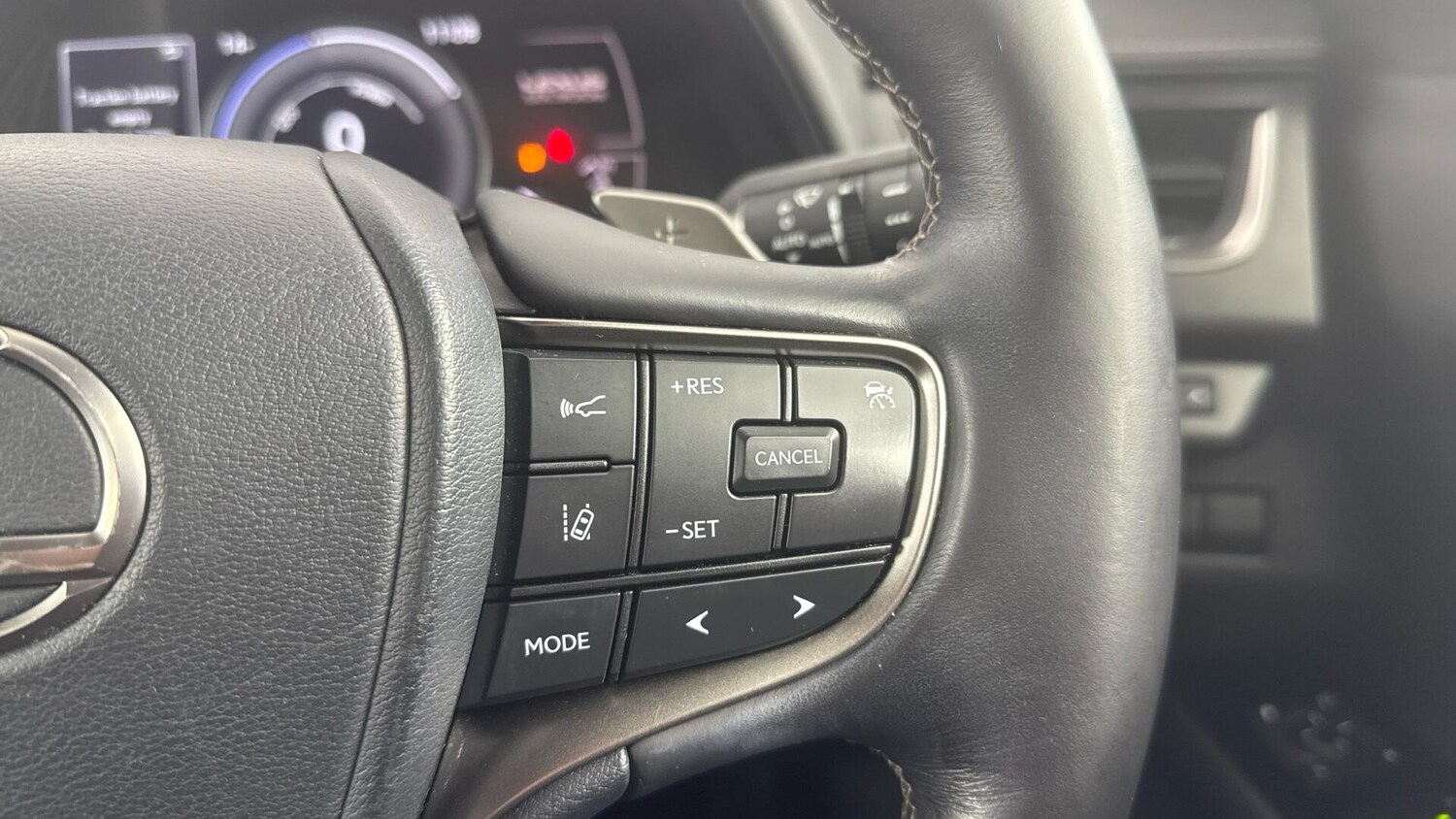 Used Lexus UX 2023 for sale - 77585783: Photo 19