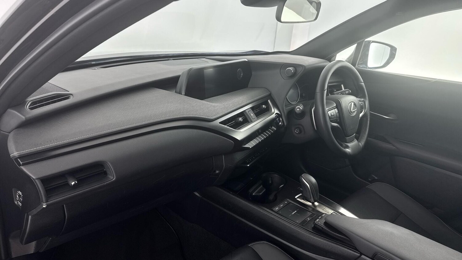 Used Lexus UX 2023 for sale - 77585783: Photo 9