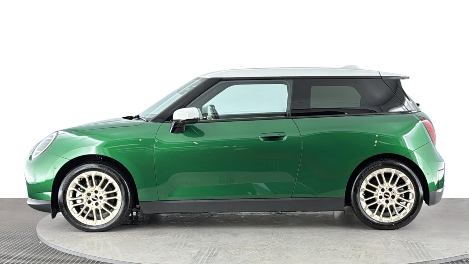 Used MINI Electric Cooper 2025 for sale - 77230070: Photo 7