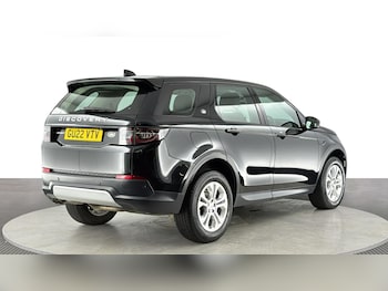 Used Land Rover Discovery Sport 2022 for sale - 78007700: Photo
