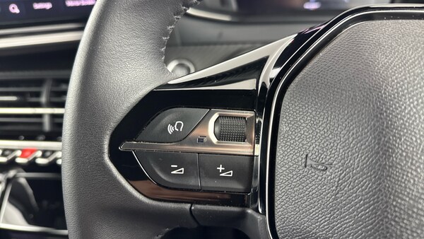 Used Peugeot 2008 2023 for sale - 76040353: Photo 55