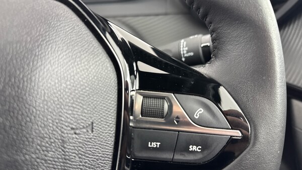 Used Peugeot 2008 2023 for sale - 76040353: Photo 56