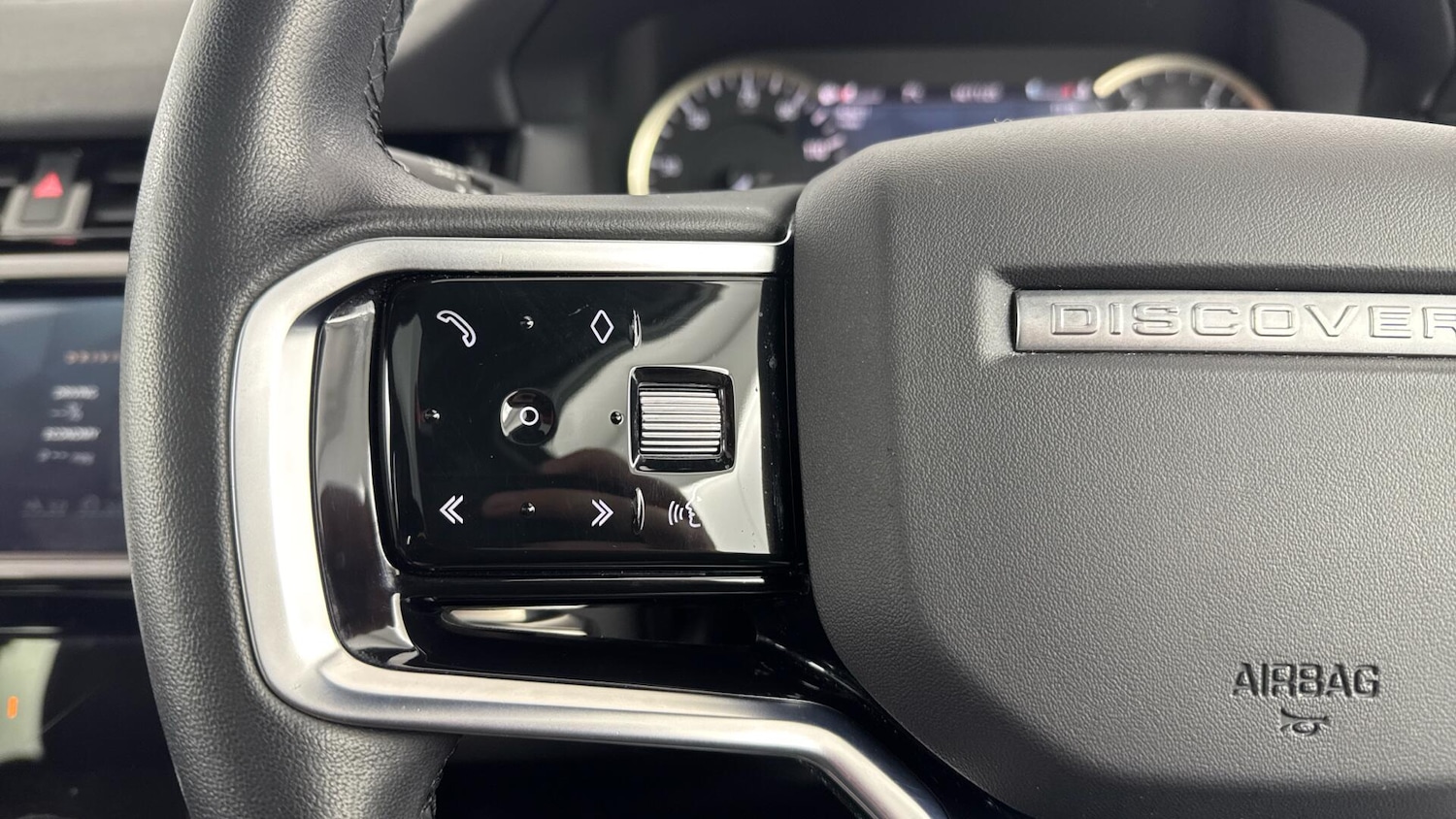 Used Land Rover Discovery Sport for sale - 77853689: Photo 22