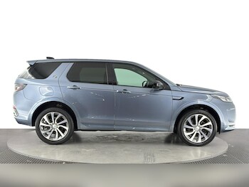 Used Land Rover Discovery Sport 2022 for sale - 77853689: Photo