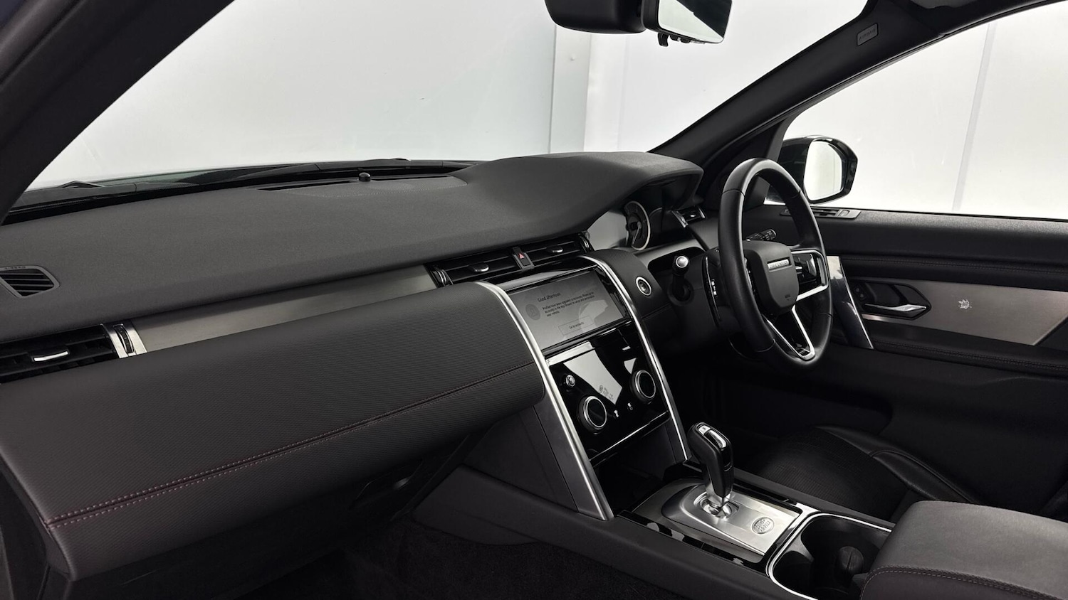 Used Land Rover Discovery Sport for sale - 77853689: Photo 9