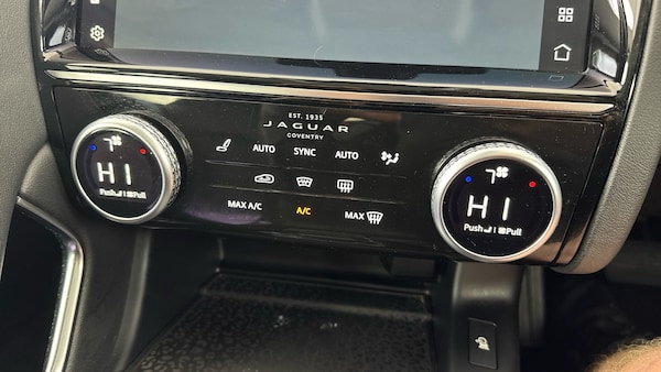 Used Jaguar E-Pace 2021 for sale - 75133673: Photo 55