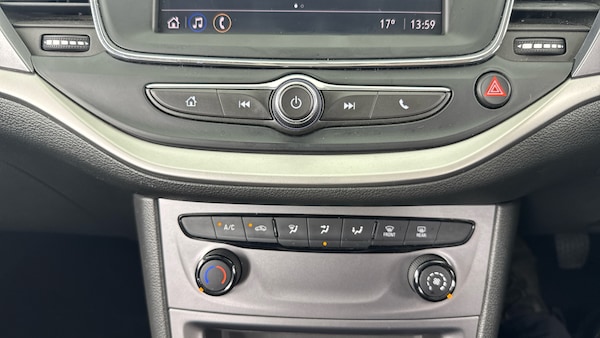 Used Vauxhall Astra 2021 for sale - 76182747: Photo 52