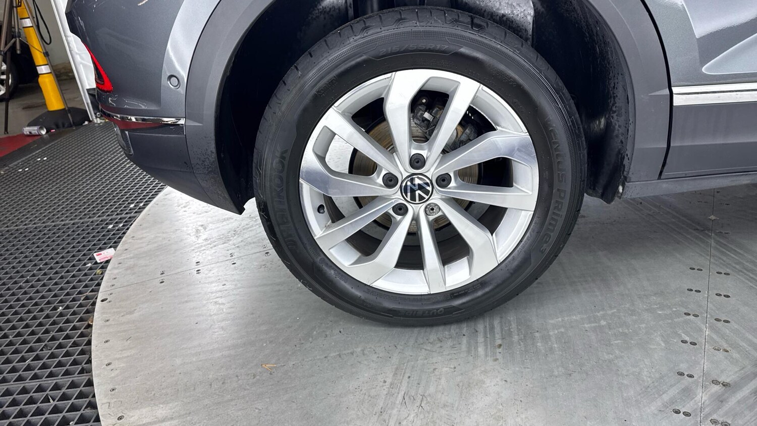 Used Volkswagen T-Roc 2024 for sale - 77738271: Photo 28