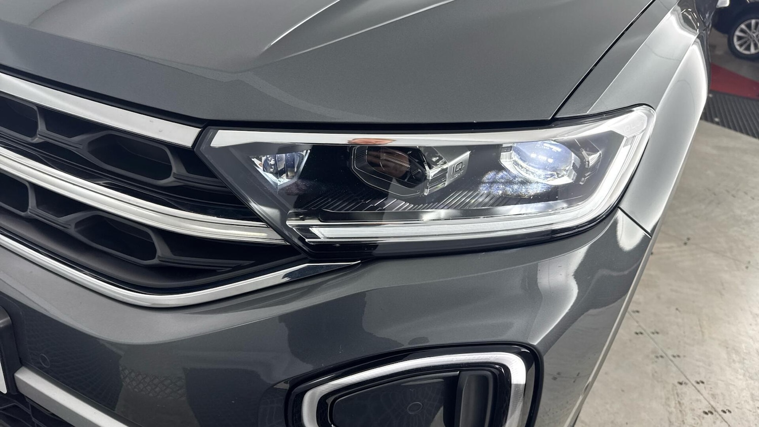 Used Volkswagen T-Roc 2024 for sale - 77738271: Photo 30