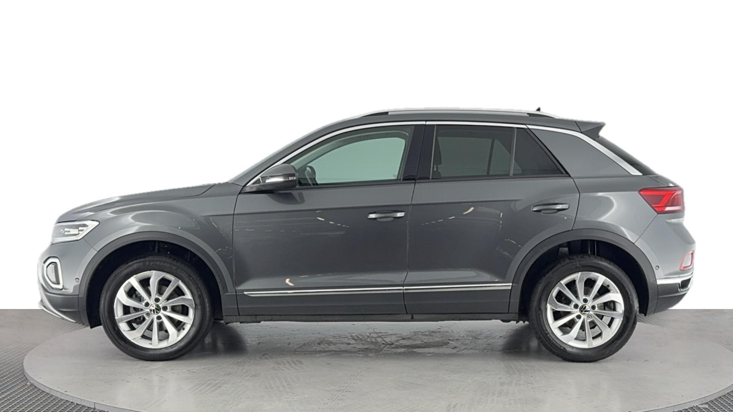 Used Volkswagen T-Roc 2024 for sale - 77738271: Photo 7