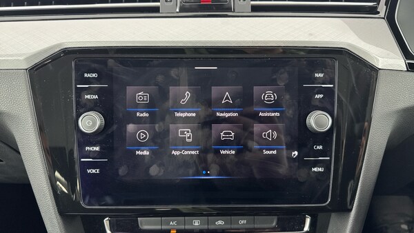 Used Volkswagen Passat 2021 for sale - 75690736: Photo 51