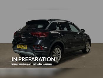 Used Volkswagen T-Roc 2024 for sale - 79669687: Photo