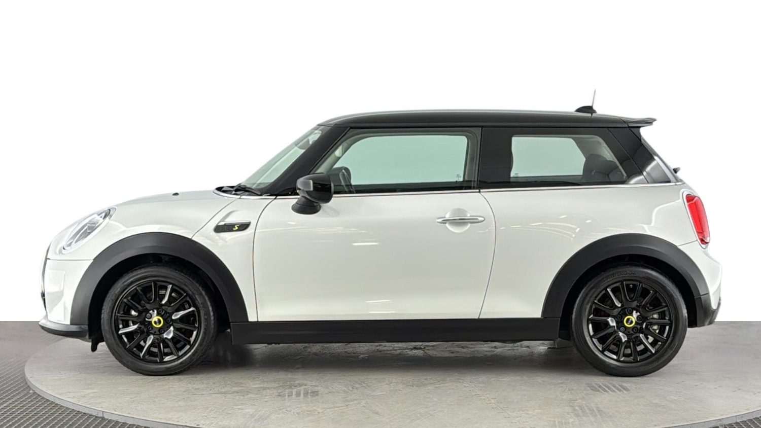 Used MINI Hatch 2022 for sale - 77957510: Photo 7