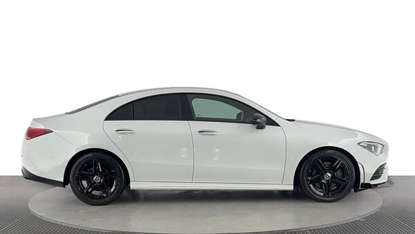 Used Mercedes-Benz CLA 2023 for sale - 76252521: Photo 3