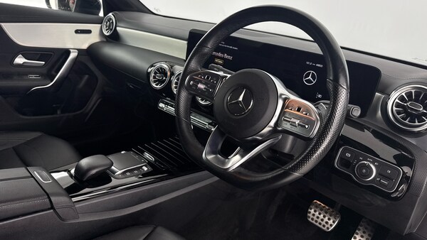Used Mercedes-Benz CLA 2023 for sale - 76252521: Photo 9