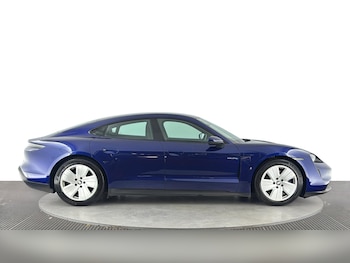 Used Porsche Taycan 2021 for sale - 79292676: Photo