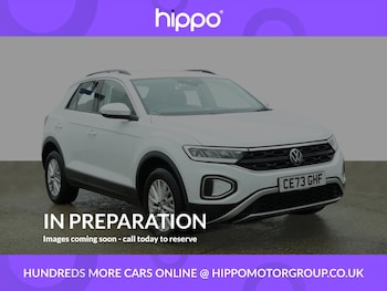 Used Volkswagen T-Roc 2023 for sale - 78348078: Photo