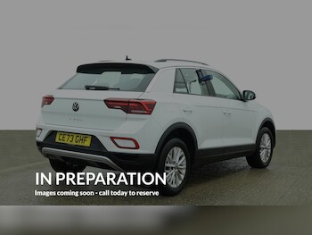 Used Volkswagen T-Roc 2023 for sale - 78348078: Photo