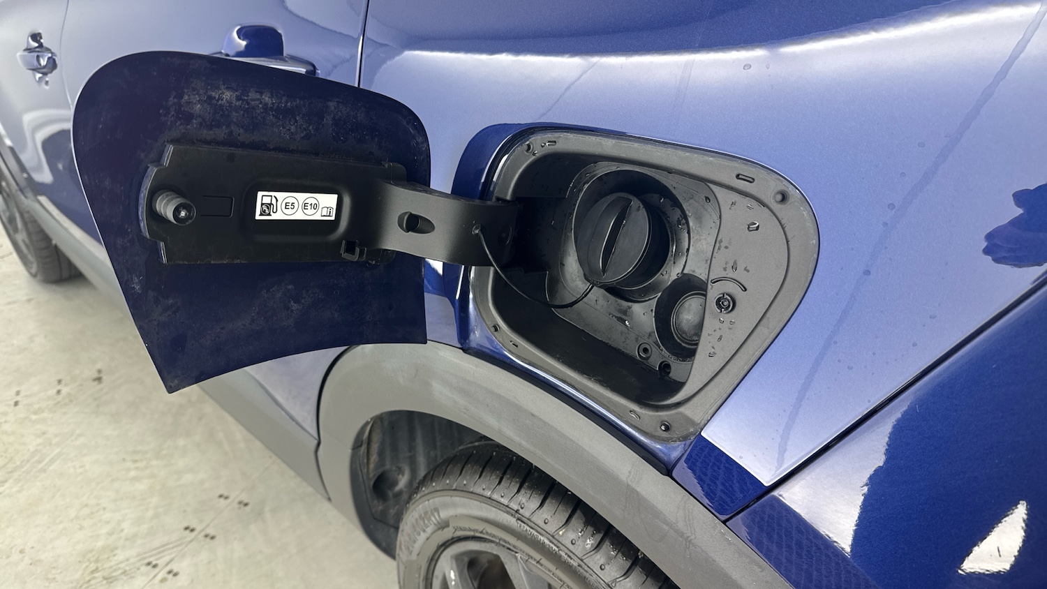Vehicle 60