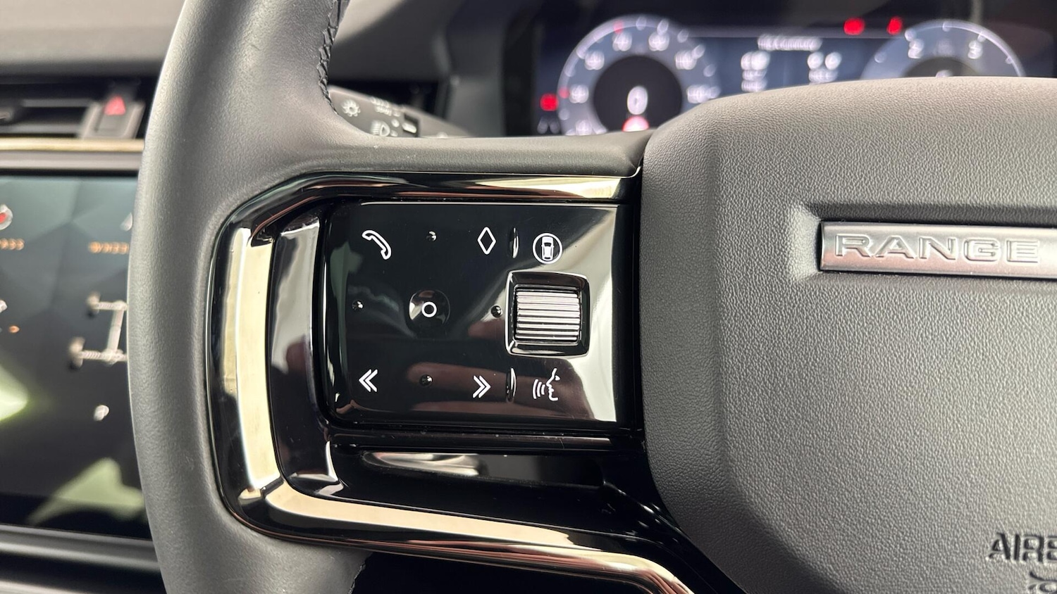 Used Land Rover Range Rover Evoque 2024 for sale - 78157919: Photo 26