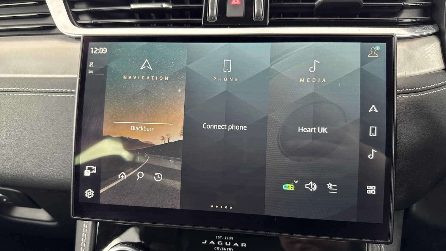 Used Jaguar F-Pace 2022 for sale - 77330809: Photo 12