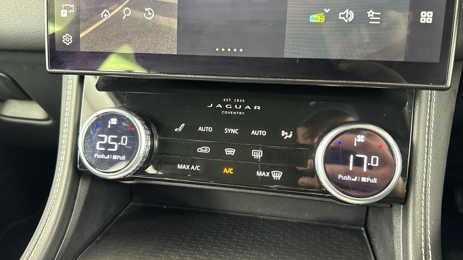 Used Jaguar F-Pace 2022 for sale - 77330809: Photo 16