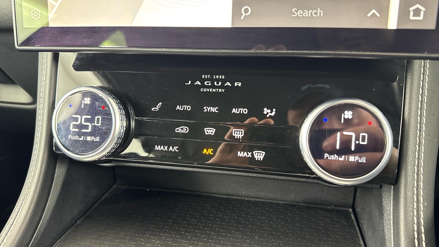 Used Jaguar F-Pace 2022 for sale - 77330809: Photo 28