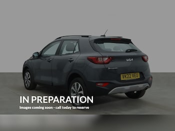 Used Kia Stonic 2022 for sale - 78623056: Photo
