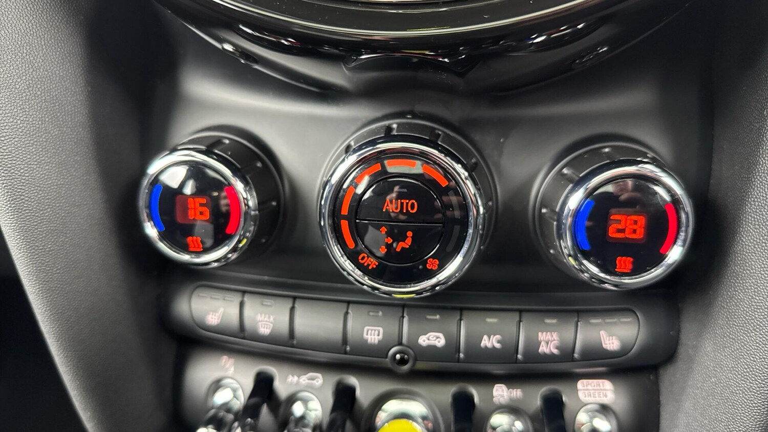 Used MINI Electric Hatch 2022 for sale - 77358970: Photo 16