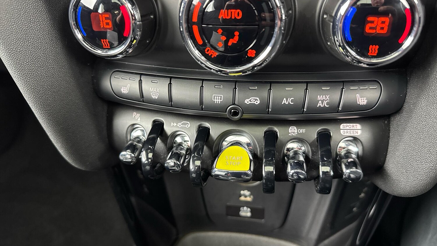 Used MINI Electric Hatch 2022 for sale - 77358970: Photo 17